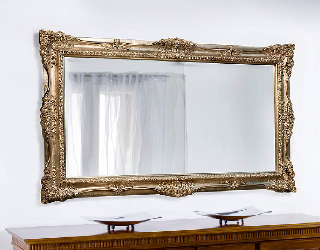 Barockspiegel Modell Wien, Form: rechteckig, Finishing: antikes Blattsilber, Type: Facettenspiegel, Material: Holz, Stil: klassisch, Größe/Maß: 146cm x 86cm x 5cm, an der Wand hängend