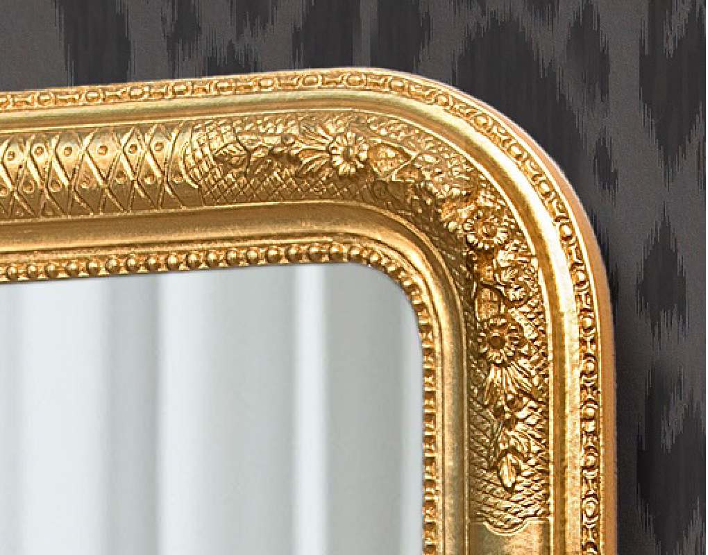 Eleganter Barockspiegel Modell Madonna, Finishing Blattgold, Form rechteckig, konturiert, Style klassisch, Teilansicht