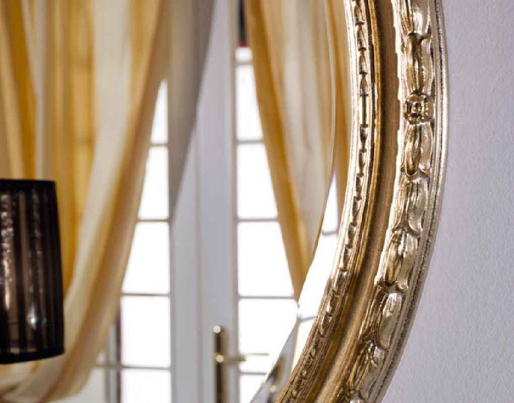 Goldener Spiegel "San Sebastian", Rahmendetail Blütenformen