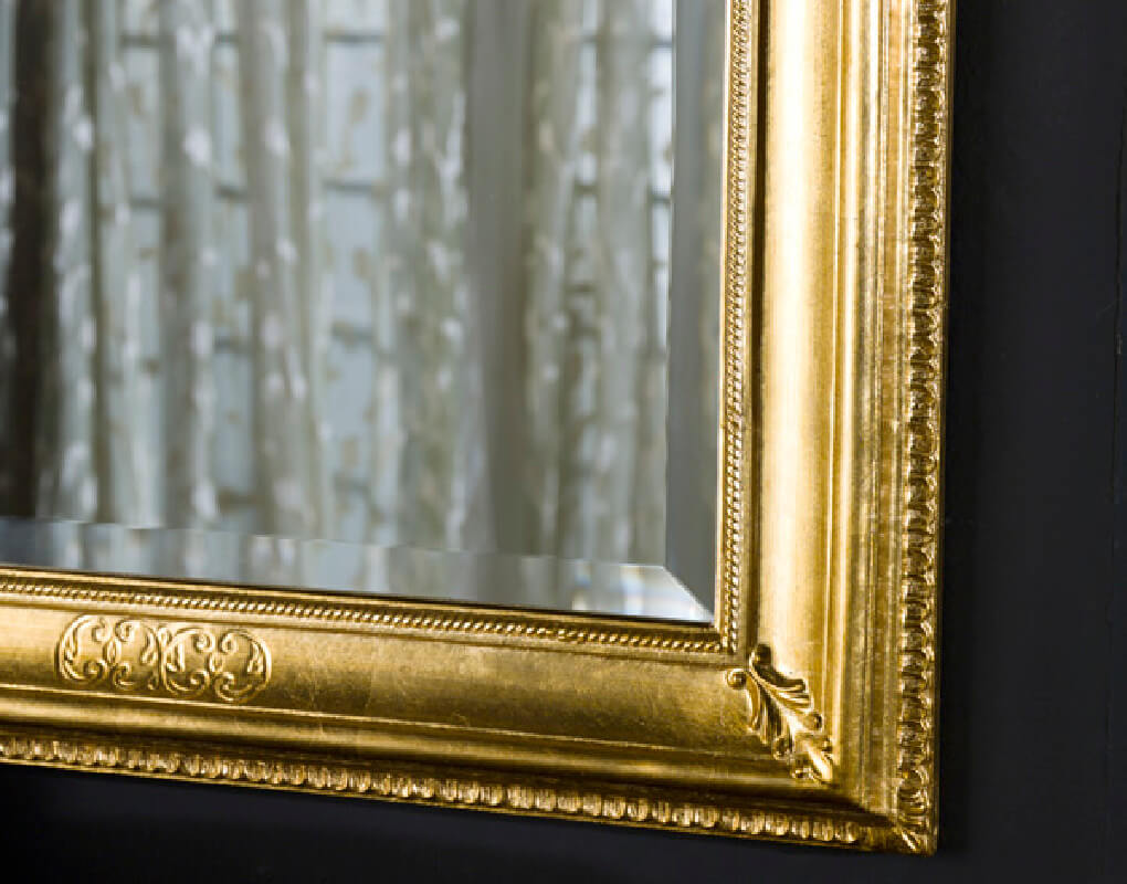 Goldener eckiger Spiegel "Paris" Detail