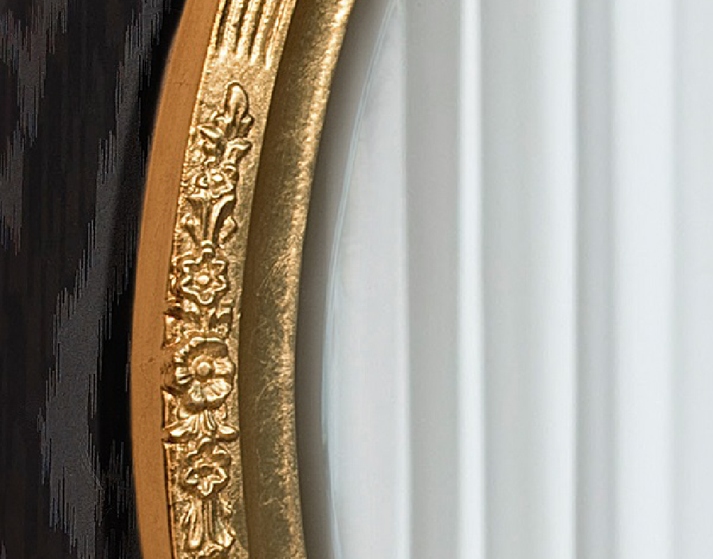Barockspiegel Modell Lublin, Blattgold, oval, Herstellung: ASR-Rahmendesign Material: Holz, Wandspiegel, Ansicht Innenbereich, Eckausschnitt